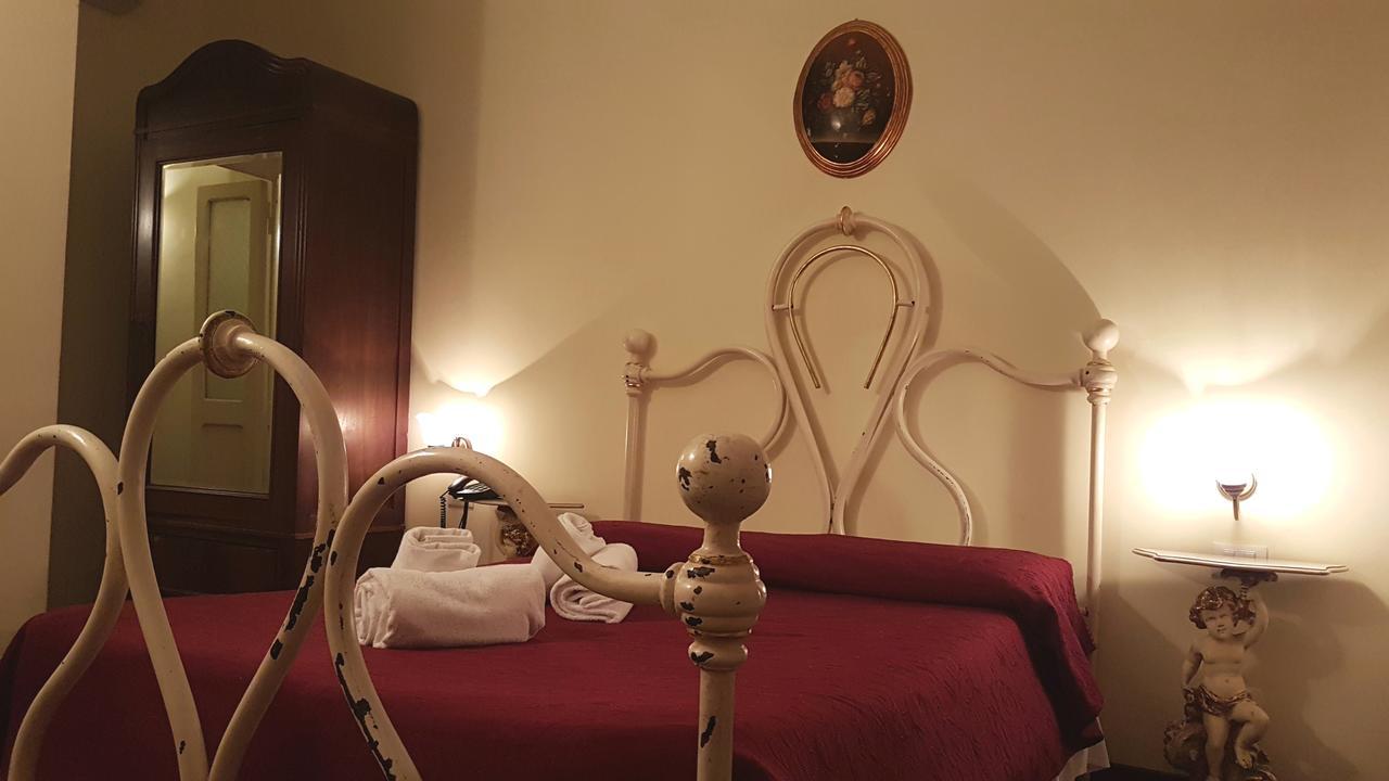 Hotel Dimora Storica Urbana Rzym Zewnętrze zdjęcie